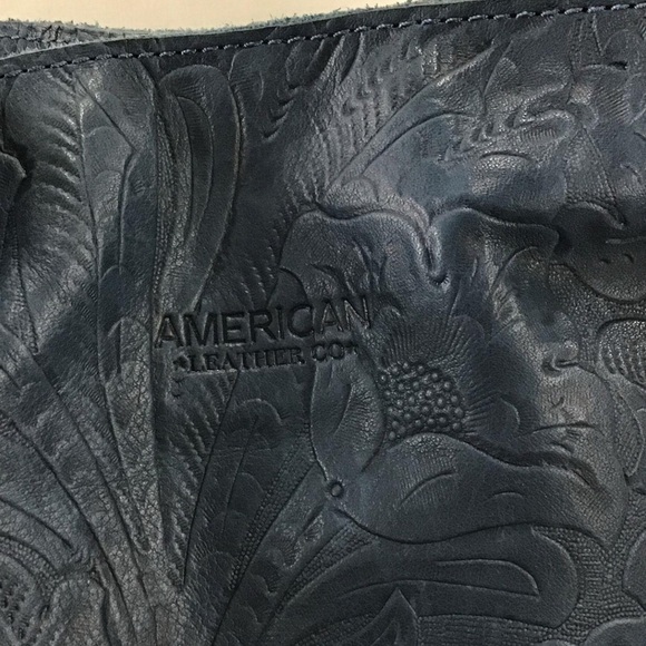American Leather Company Hand Tooled Navy Shoulder Bag - Picture 7 of 15